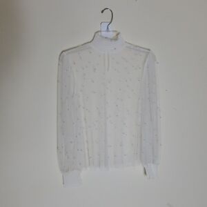 Elegant White Sheer Women's Top No Tags Pit-pit Flat 20"